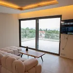 فيلة White - Sea View *