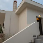 White - Sea View * لوتراكي