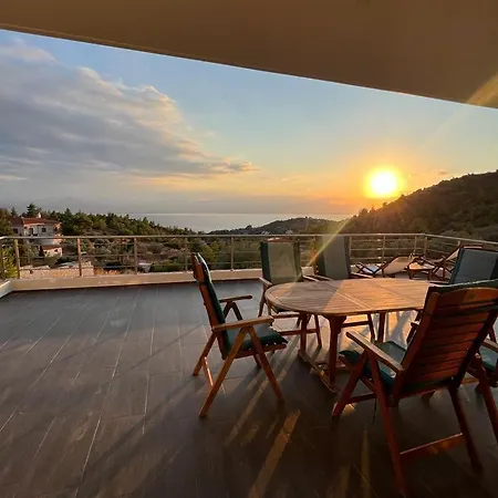 White - Sea View 别墅 路特奇