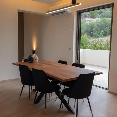 White - Sea View * 路特奇