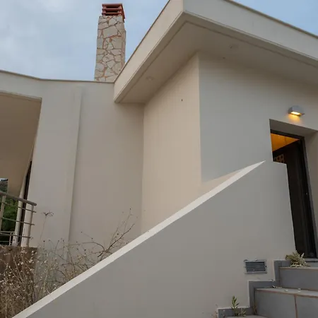 White - Sea View * 路特奇