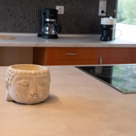 White - Sea View 别墅