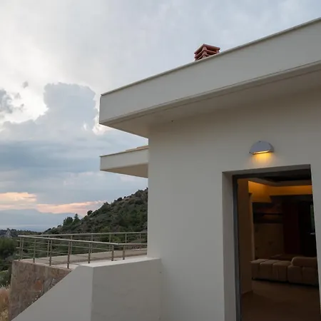 White - Sea View 路特奇