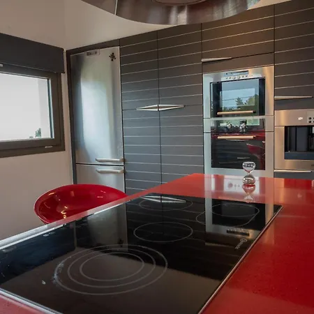 White - Sea View 别墅 *