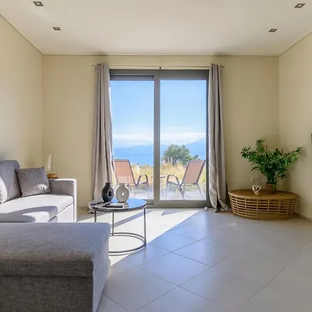 Villa White - Sea View Lutráki