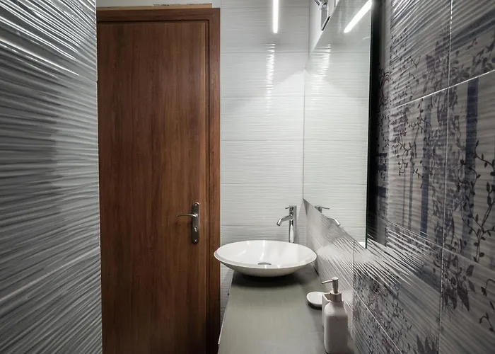 Вилла White - Sea View Лоутраки