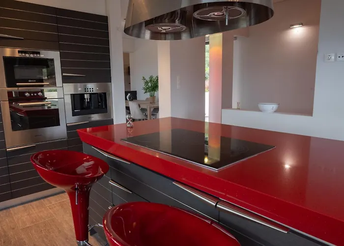 Villa White - Sea View Loutráki