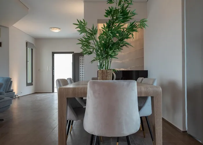 White - Sea View Villa Loutráki